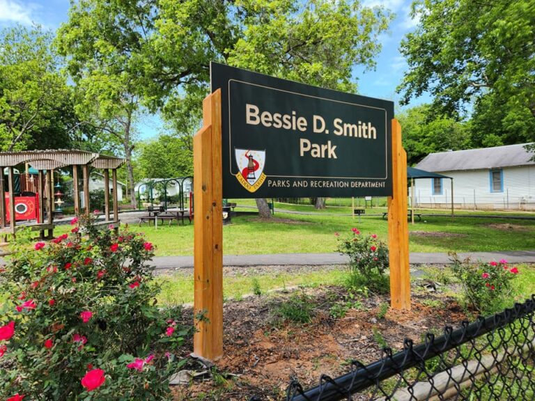 Post and panel park signs